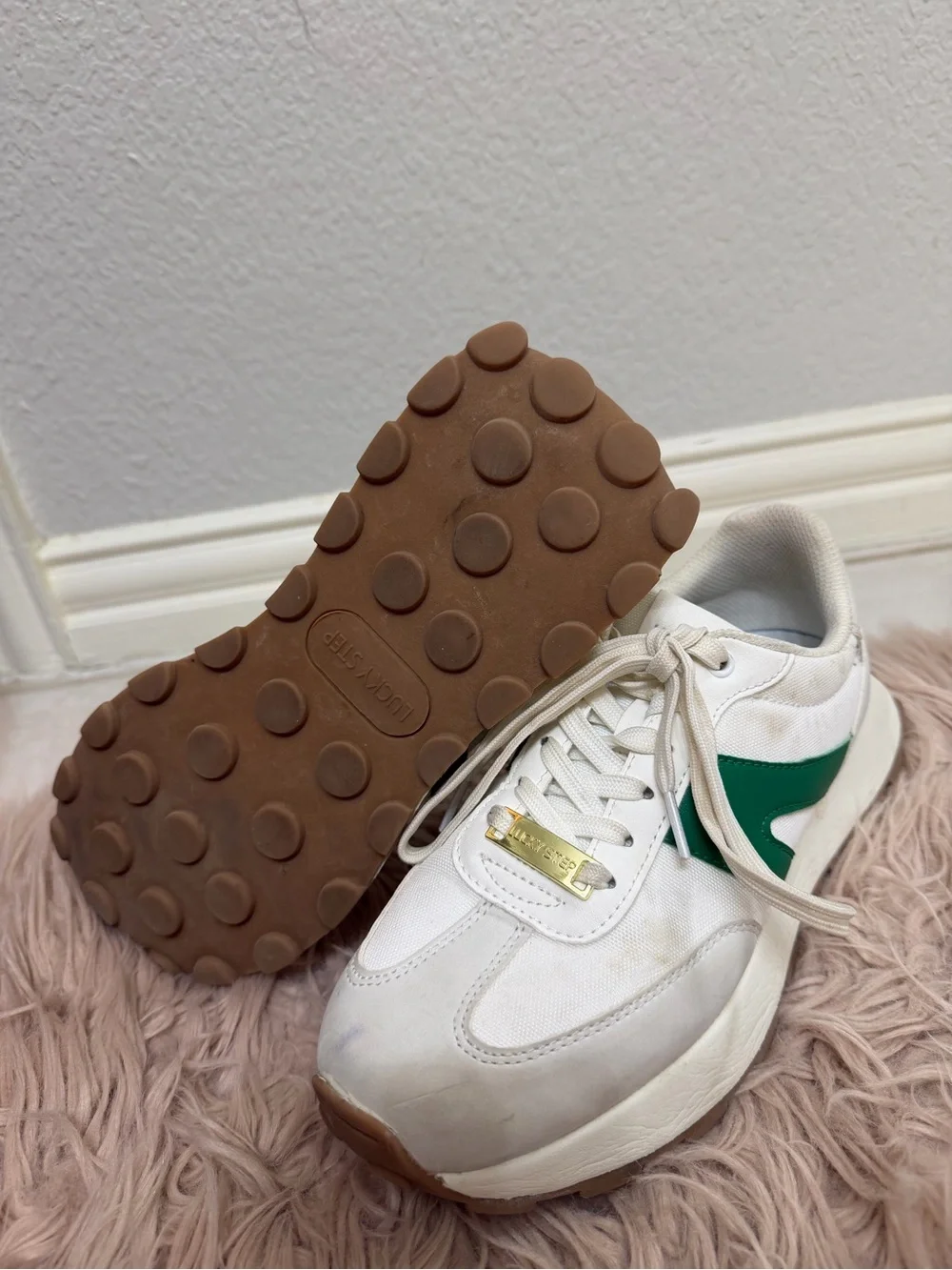 Lucky Step White and Green Retro Runner Sneakers